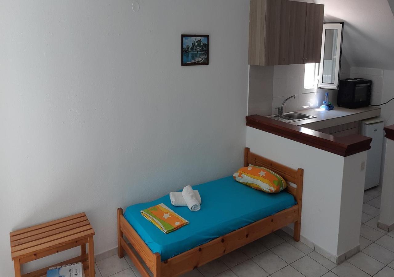 Villa Nikos Koukounaries Exteriör bild